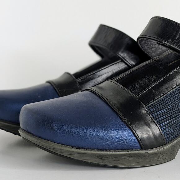 Naot Shoes Dashing Women EU 36 Blue Black Heels Mary Jane Hook and Loop Strap - Picture 3 of 16